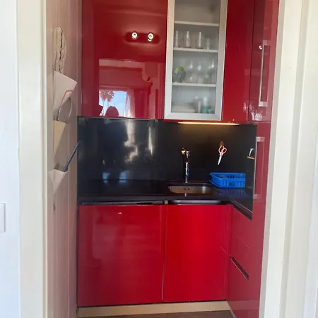 Appartamento Confortable, Petite Vue Et Piscine *